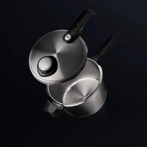 Vitavit Premium Pressure Cooker plus Pressure Skillet with Perforated Insert