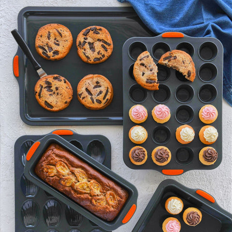 Silicone Square Cake Pan -  Grey