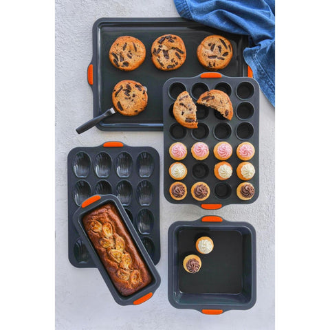 Cranked Palette Knife 1.5cm/4.5"