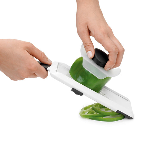 Hand-Held Mandoline Slicer