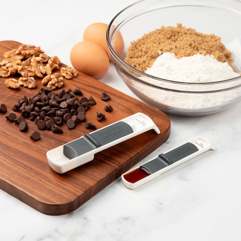 Adjustable Measuring Spoons Set of 2