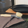 Eco Basics Cast Iron Brush