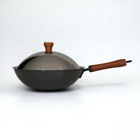 Rust-Resistant Lightweight Iron Wok with Steel Lid 30cm