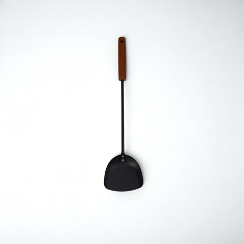 Rust-Resistant Iron Wok Turner (Chinese Style)