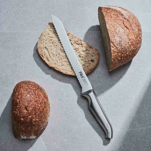 Pro Bread Knife 20cm