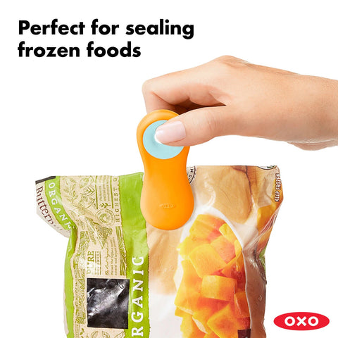 Good Grips Magnetic All-Purpose Clips - 4 Pk