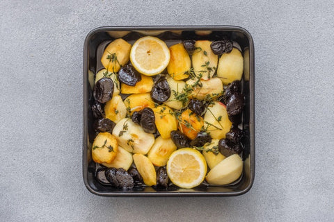 Pro Vitreous Enamel Square Baking Pan 23cm