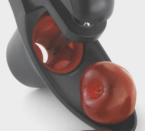 Cherry / Olive Pitter